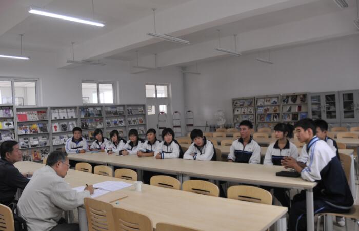 北京市工艺美术高级技工学校宿舍,校园环境图片 北京市工艺美术高级技工学校宿舍,校园环境图片