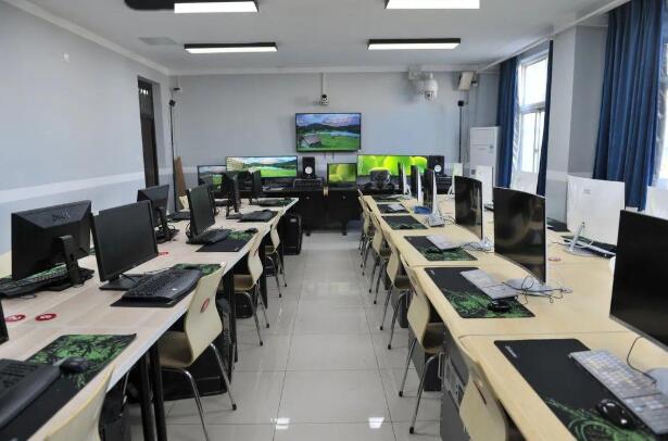 北京市工贸技师学院校校园环境、宿舍照片 北京市工贸技师学院校校园环境、宿舍照片